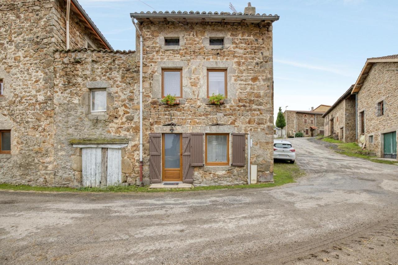 Maison Charmante A Valprivas Avec Jardin Prive. Kültér fotó