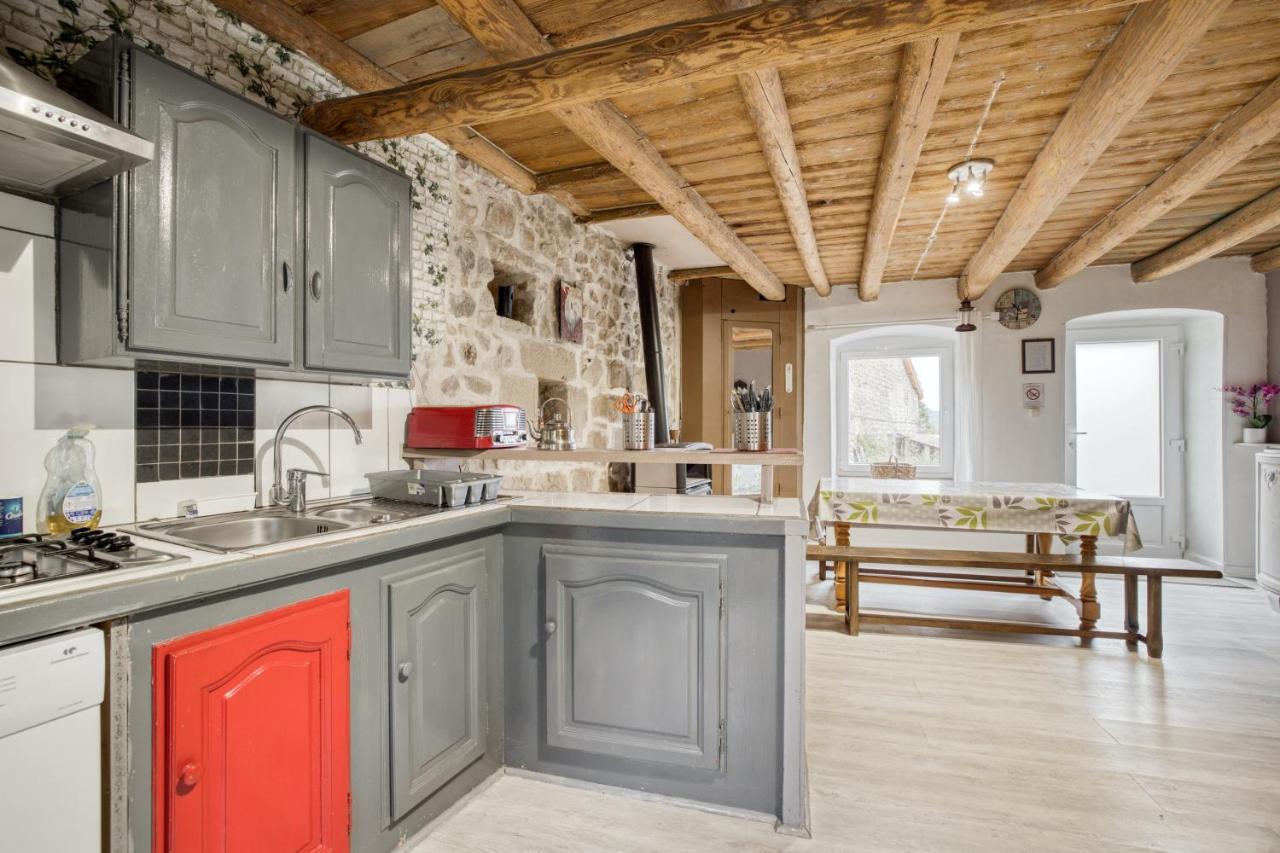 Maison Charmante A Valprivas Avec Jardin Prive. Kültér fotó