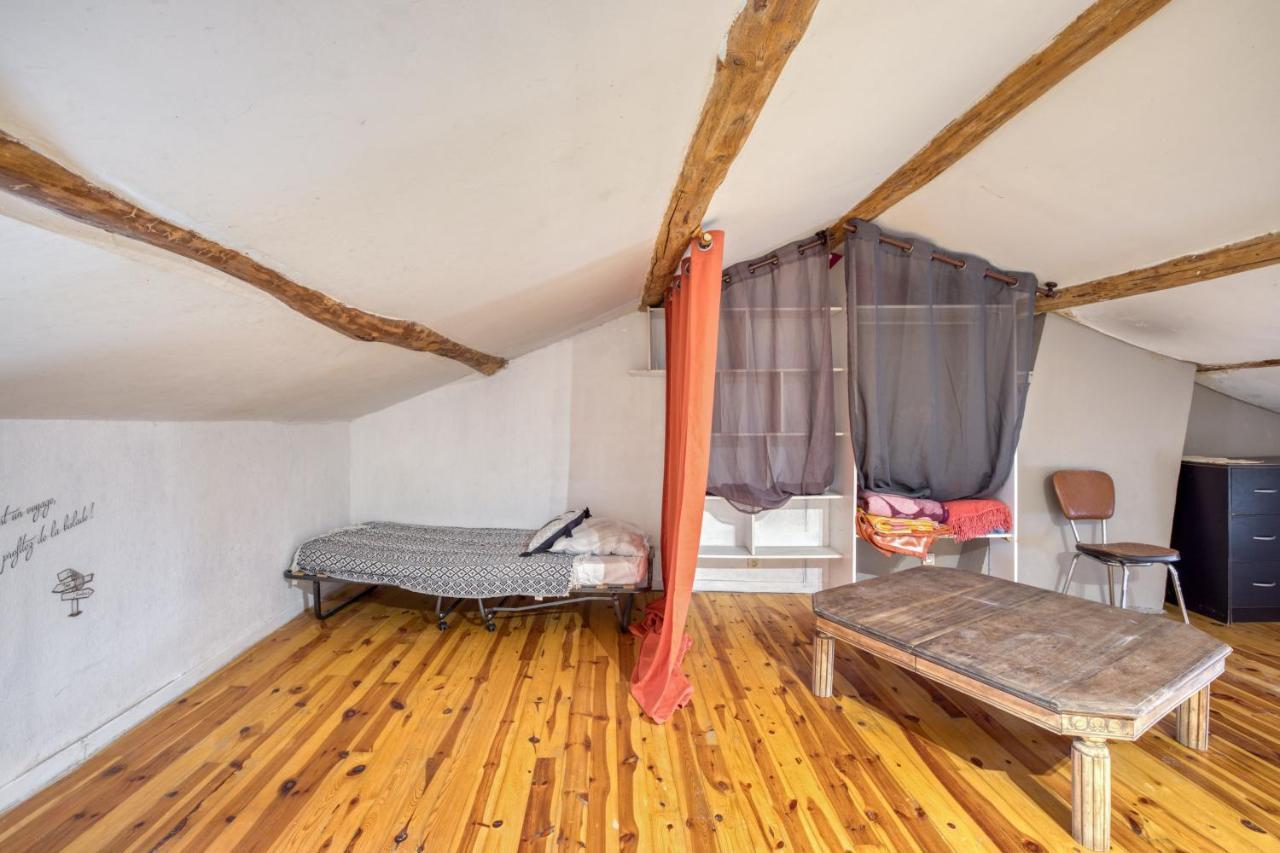 Maison Charmante A Valprivas Avec Jardin Prive. Kültér fotó